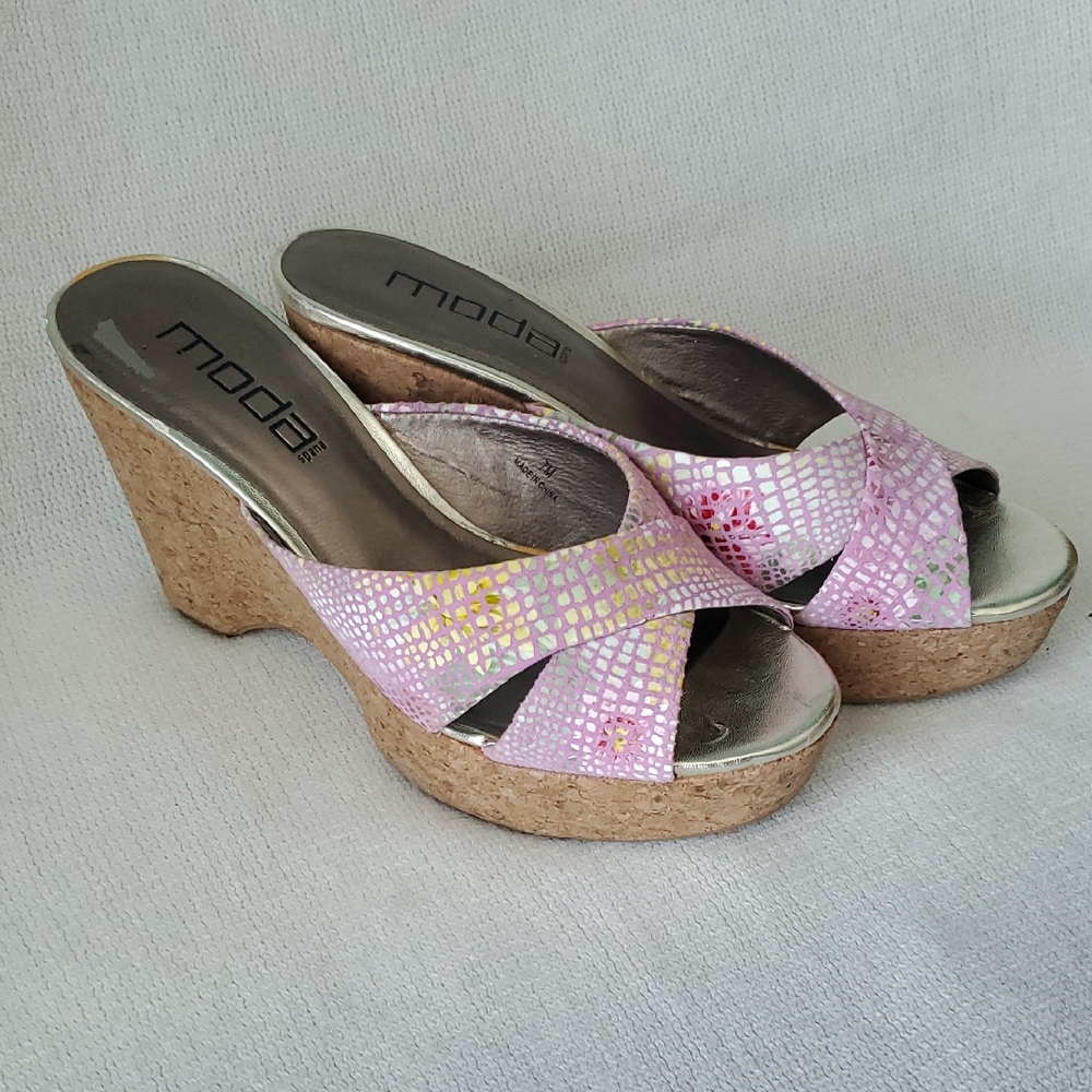 Moda Light Pink Wedge Sandals